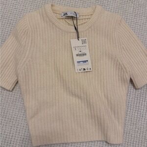 Zara Cream Ribbed Short Sleeve Knit Top